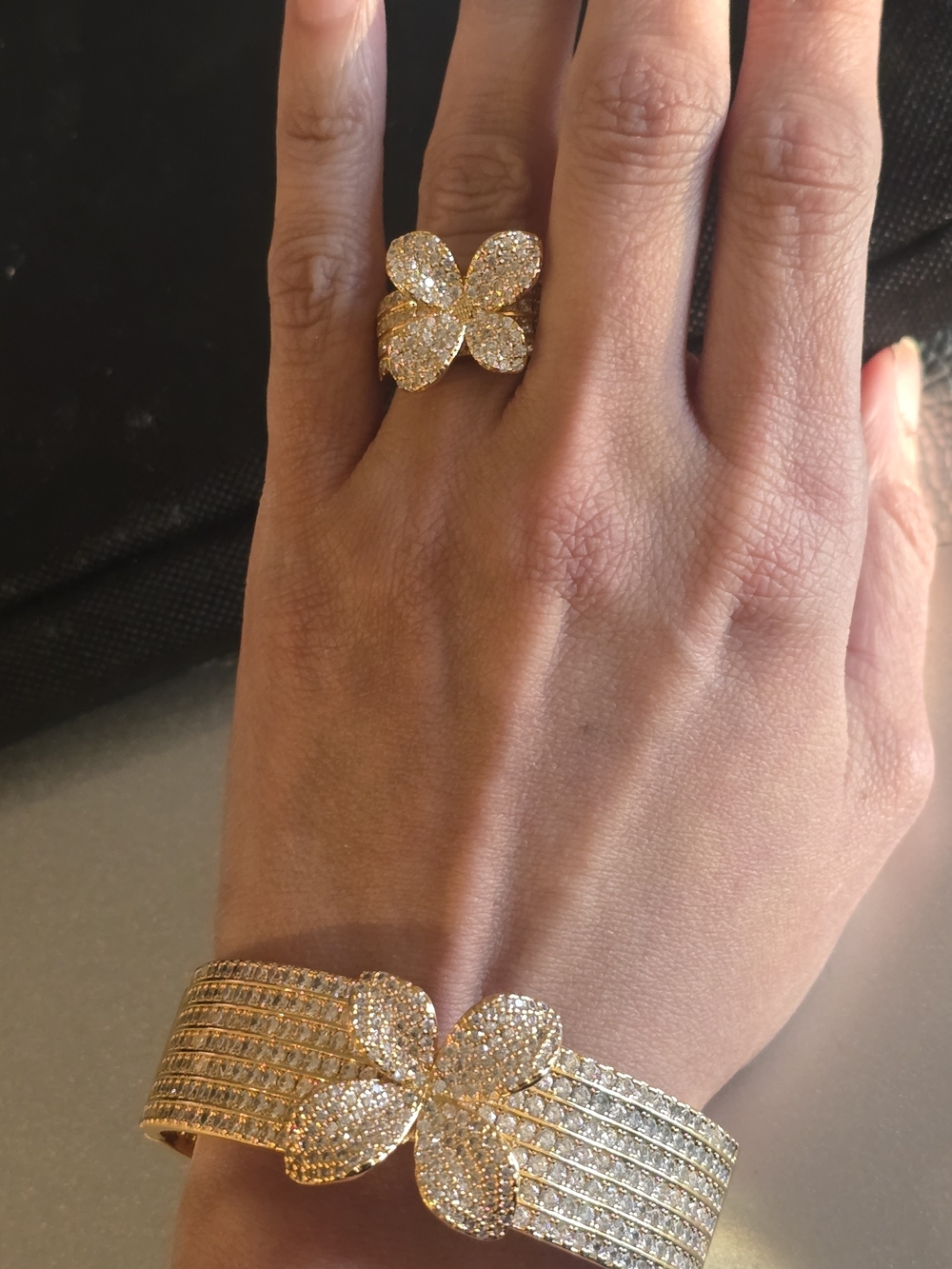 22kgp Dubai Set Gold Pave Flower Ring and Bracelet Set — Elegant Women's Jewelry